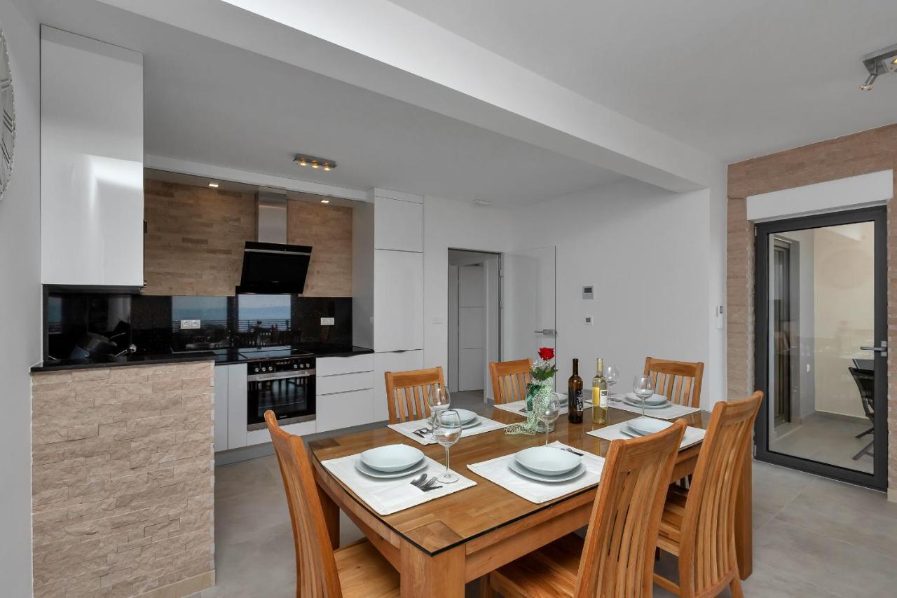 Luxury Apartment Macola Free Beach Parking Makarska Ngoại thất bức ảnh