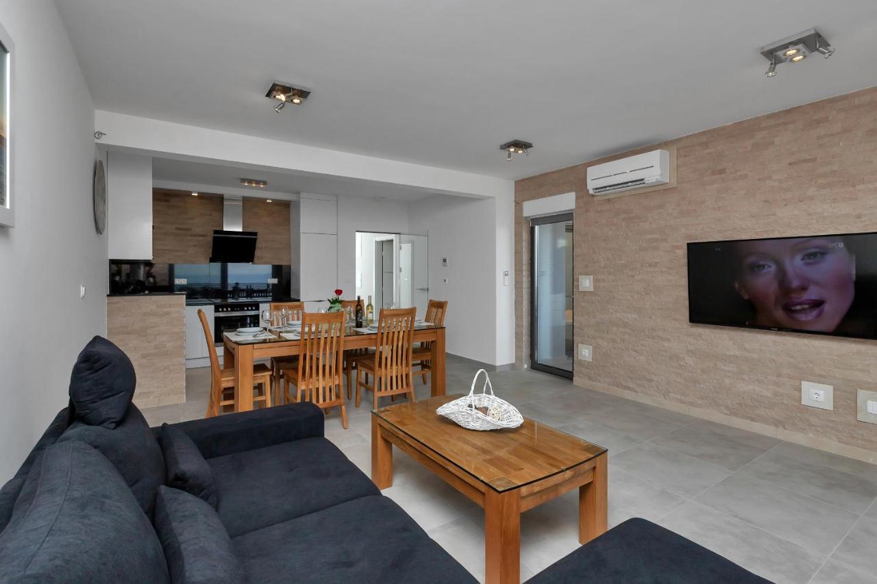 Luxury Apartment Macola Free Beach Parking Makarska Ngoại thất bức ảnh