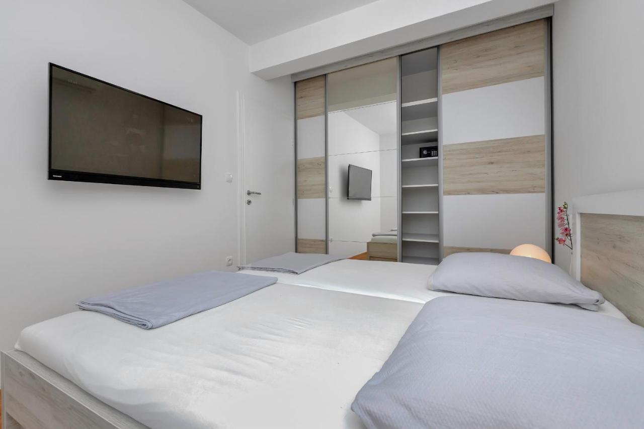 Luxury Apartment Macola Free Beach Parking Makarska Ngoại thất bức ảnh